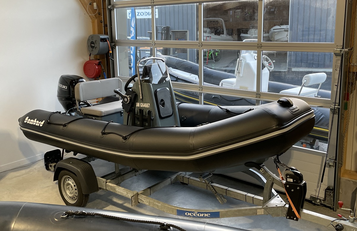 BOMBARD EXPLORER 420